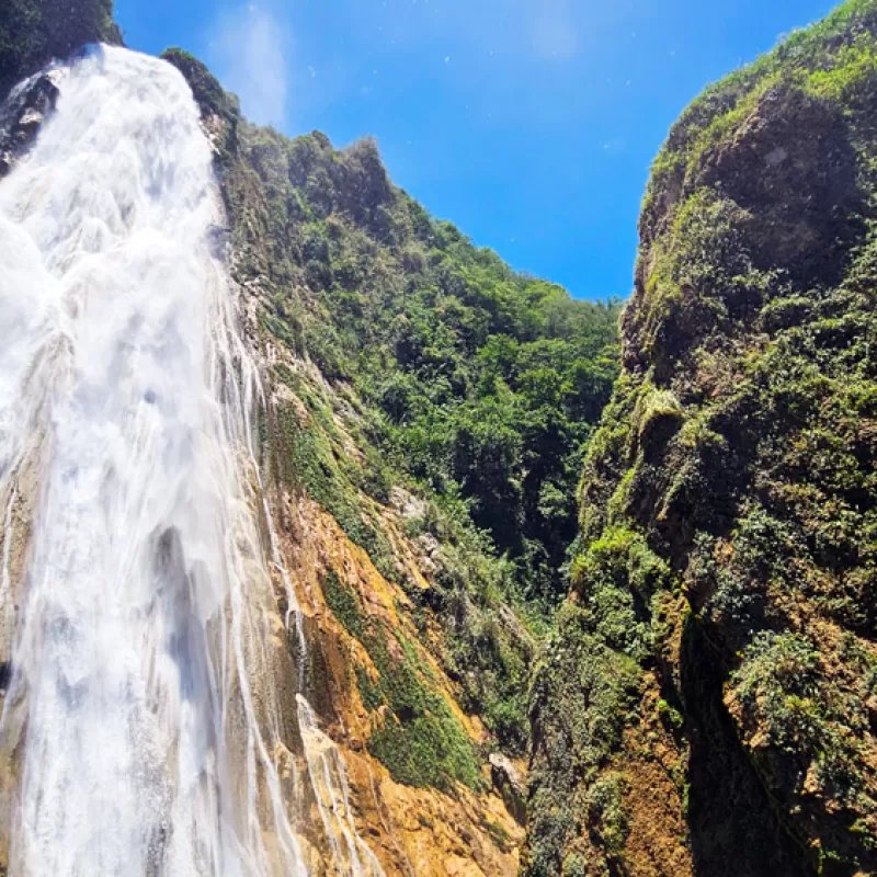 Tuxtla - Cascadas El Chiflon - Lagos de Montebello -  Tuxtla